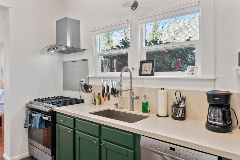 Downtown Napa Hot Tub Retreat - 3 Bed L 2 Bath Βίλα Εξωτερικό φωτογραφία